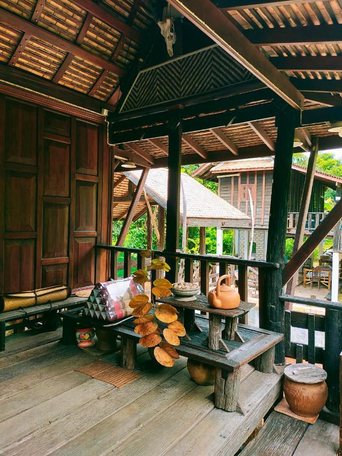 Baanthaeraek Vintage Bungalow 송클라 외부 사진
