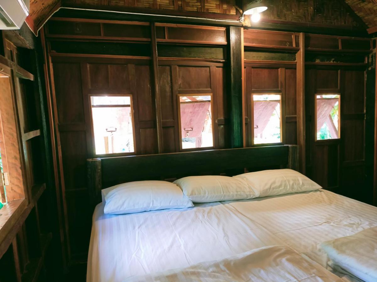 Baanthaeraek Vintage Bungalow 송클라 외부 사진